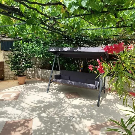 Appartamento Sanja - Two Bedroom With Terrace And Sea View