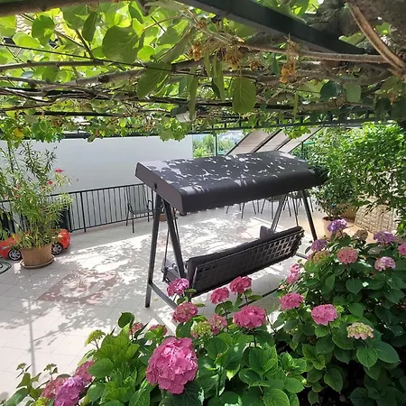 Apartman Sanja - Two Bedroom With Terrace And Sea View