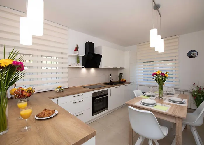 Sanja - Two Bedroom With Terrace And Sea View شقة